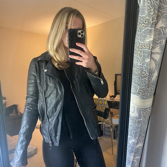BLANK NYC FAUX LEATHER MOTO JACKET - Picture 4 of 6
